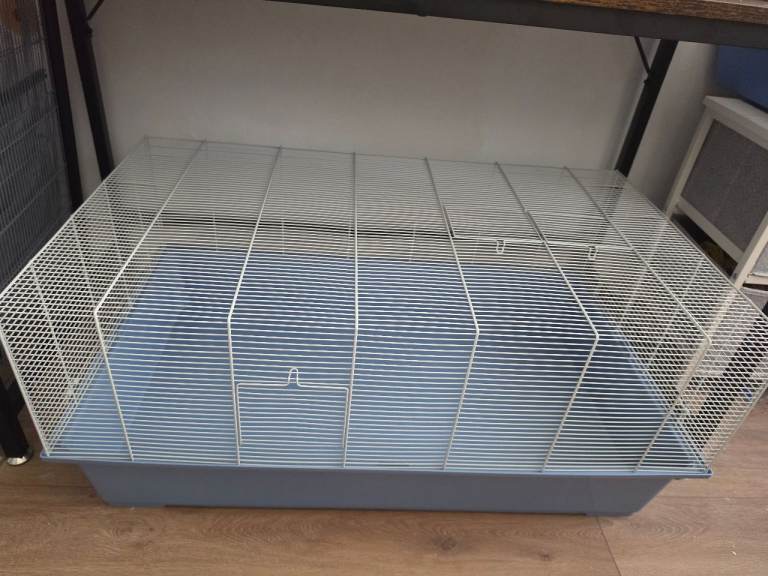 Hamster cage