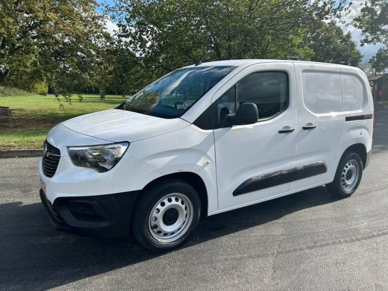 2019 19 VAUXHALL COMBO 1.6 TURBO D 2300 EDITION PANEL VAN 4DR DIESEL MANUAL L1 H