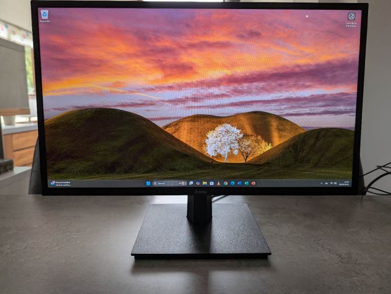 Iiyama ProLite X2474HS-B2 – 24″ Full HD VA Monitor with VGA, HDMI, DisplayPort & Speakers