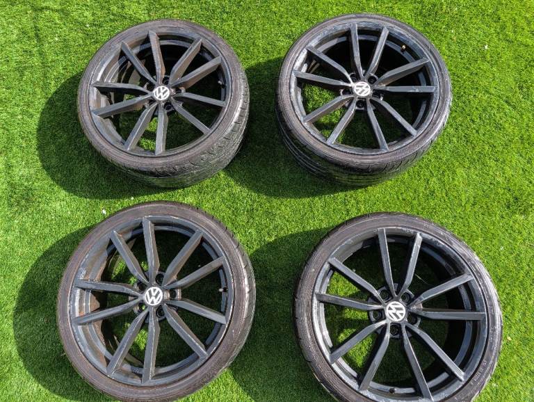 19" Pretoria wheels and tyres