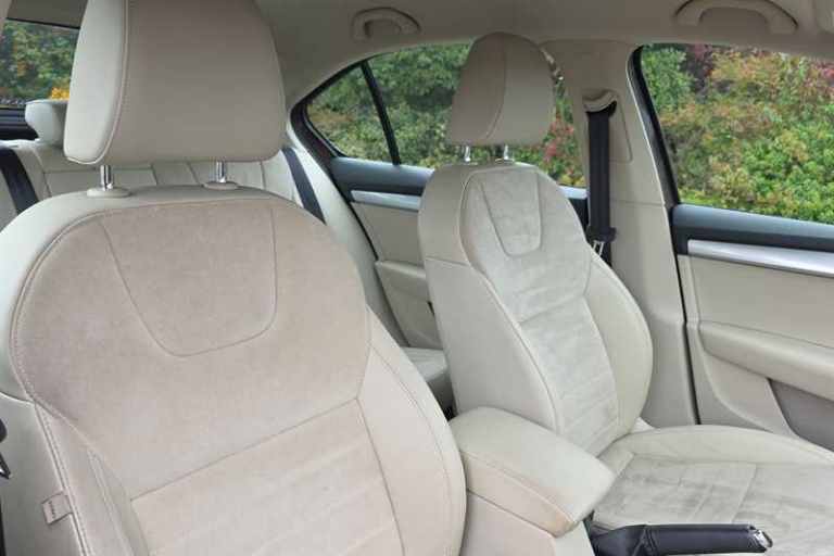 2014 Skoda Octavia 1.4 TSI Elegance Hatchback 5dr Petrol Manual Euro 5 (s/s) (140 ps) Hatchback P...