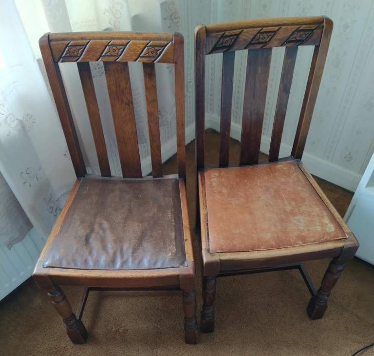 2 oak dining chairs 1920s-1930s