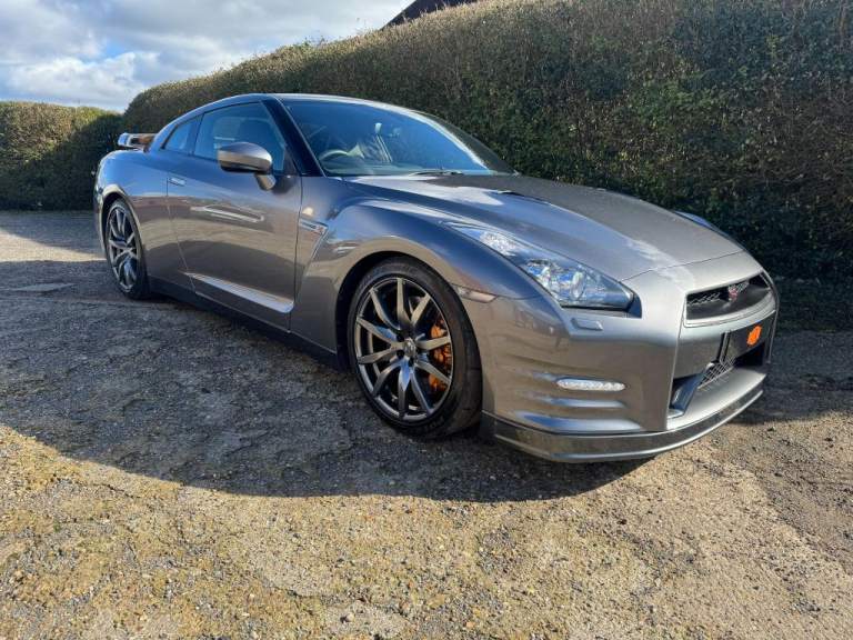2013 Nissan GT-R 3.8 V6 Premium Edition Coupe 2dr Petrol Auto 4WD Euro 5 (550 ps) Coupe Petrol Au...