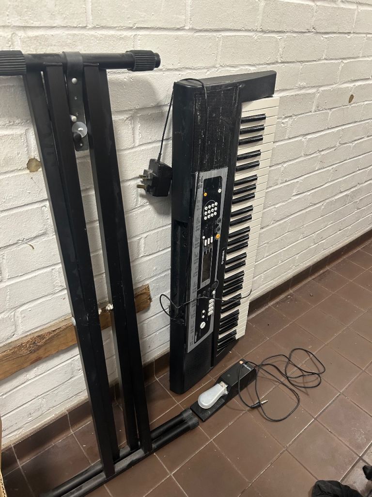 Vintage Yamaha Keyboard 