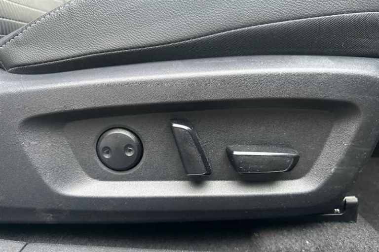 2024 Nissan Qashqai 1.3 DIG-T MH TEKNA 5DR Hatchback Petrol Manual