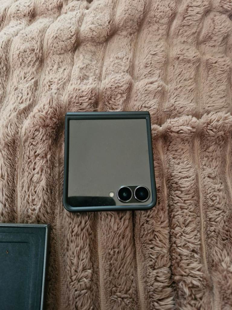 Samsung galaxy z flip 