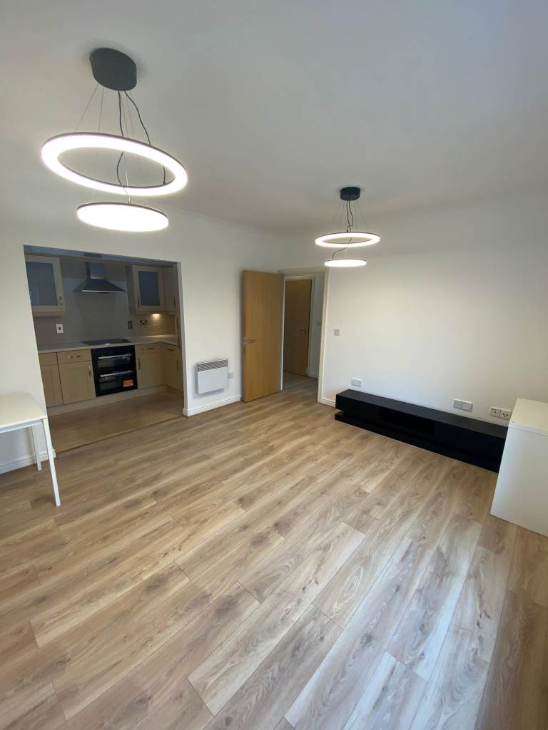 1 bedroom flat in 1 Bedroom Flat – Solomons Court, Finchley N12