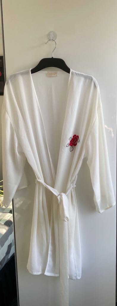 Sheer Dressing Gown / Beach Cover Up Size 14-16