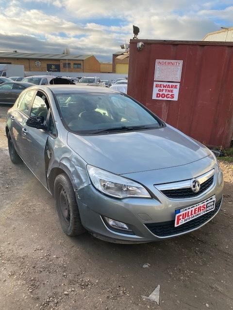 2011 Vauxhall Astra 1.4i 16V Exclusiv [87] 5dr DAMAGED REPAIRABLE SALVAGE HATCHBACK Petrol Manual