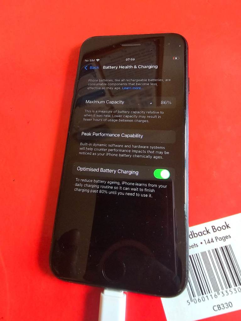 Apple iPhone SE 64GB (2nd Gen) Black – Good Condition