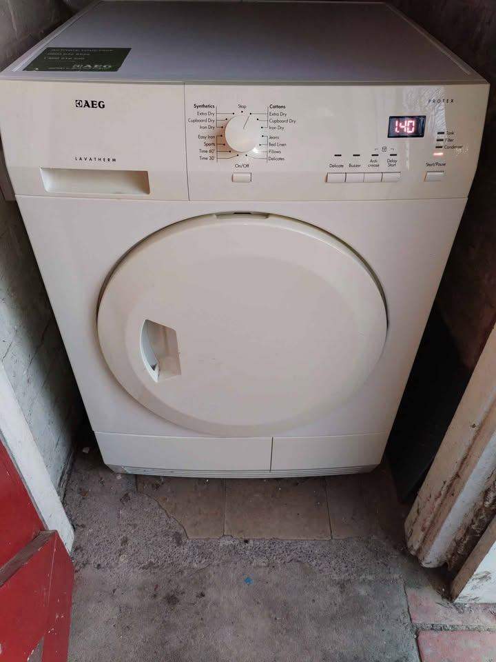 AEG condenser tumble dryer