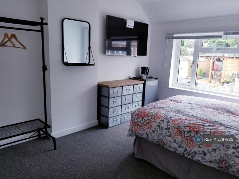 1 bedroom in Loynells Road, Birmingham, B45 (#2797985)