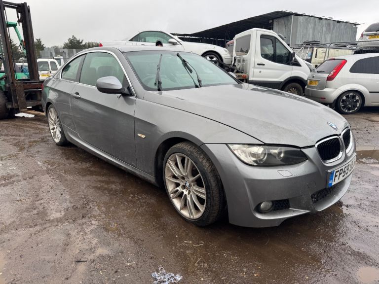 BMW e90 coupe m sport 320d 2009 grey BREAKING FOR PARTS 