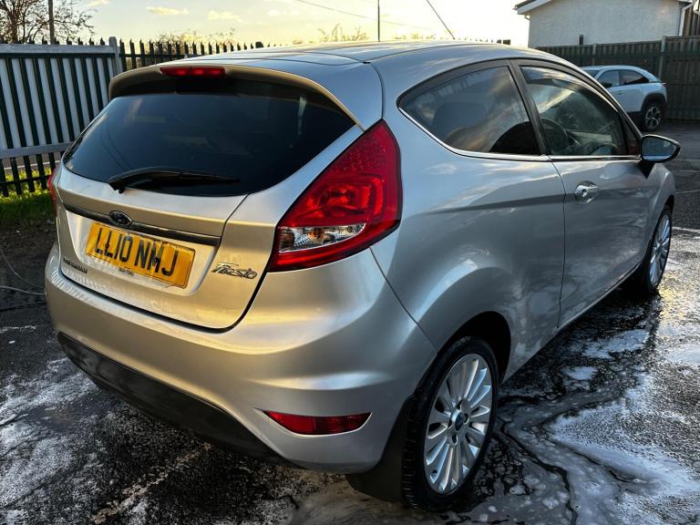 2010 Ford Fiesta 1.4 Titanium 3dr HATCHBACK PETROL Manual