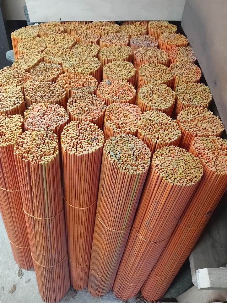 PLANT / TREE SUPPORTS