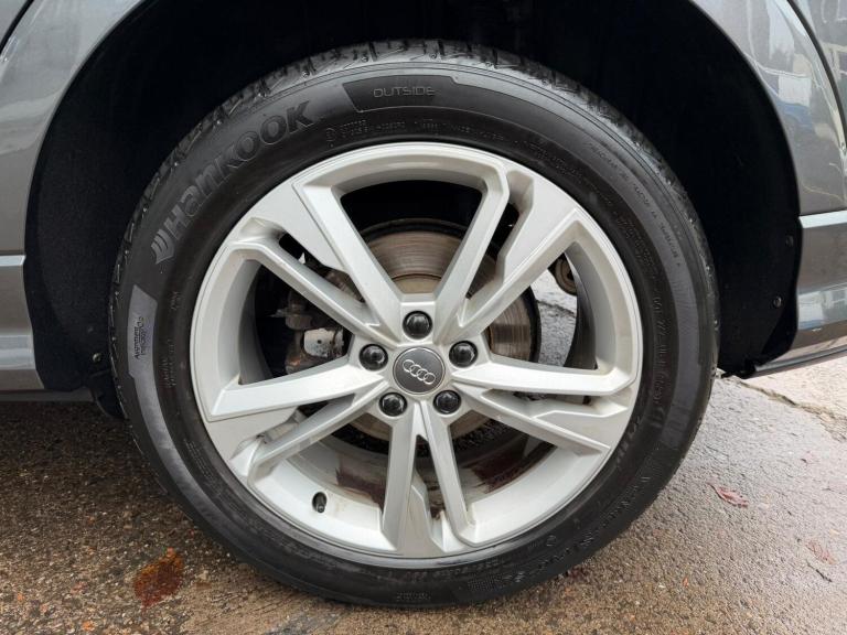 2019 Audi Q3 1.5 TFSI CoD 35 S line Euro 6 (s/s) 5dr ESTATE Petrol Manual