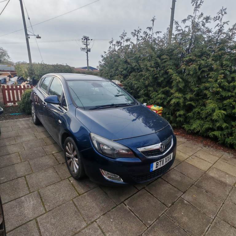 Vauxhall, Astra, 2011, Automatic, 1598 (cc), 5 doors SPARES OR REPAIR