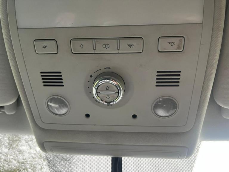 2014 Volkswagen Touareg 3.0 TDI V6 BlueMotion Tech R-Line Tiptronic 4WD Euro 5 (s/s) 5dr ESTATE D...