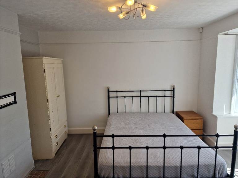Spacious Double Room – £600 PCM Including Bills