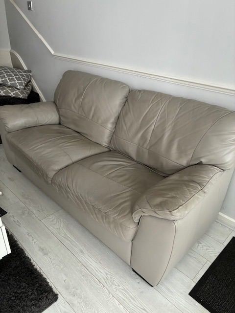 3 seater and 2 seater sofa settee leather set