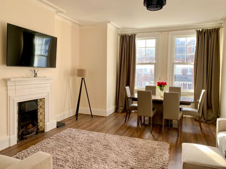 Rent *** 2 Double Rooms - Woodstock Road, Croydon CR0 