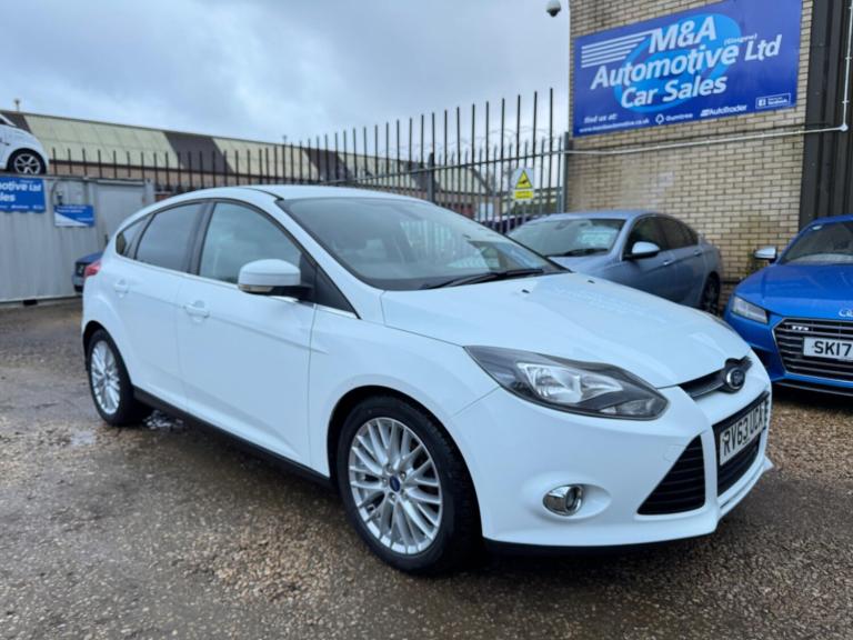 2013 Ford Focus 1.6 TDCi Zetec Euro 5 (s/s) 5dr HATCHBACK Diesel Manual