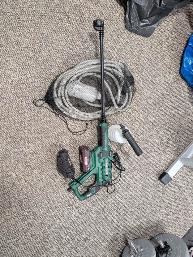 Parkside cordless pressure washer with battery and charger 