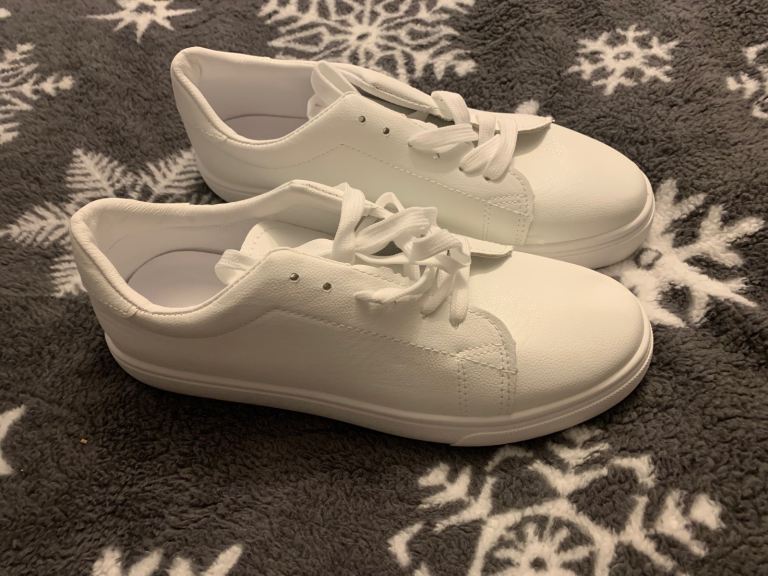 image for Casual trainers 