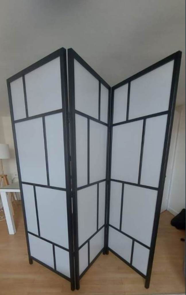 IKEA Room Divider Black/White - perfect condition