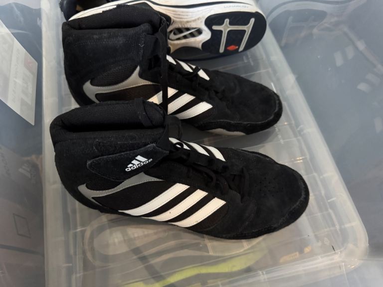 Adidas boxing trainers size 9 new