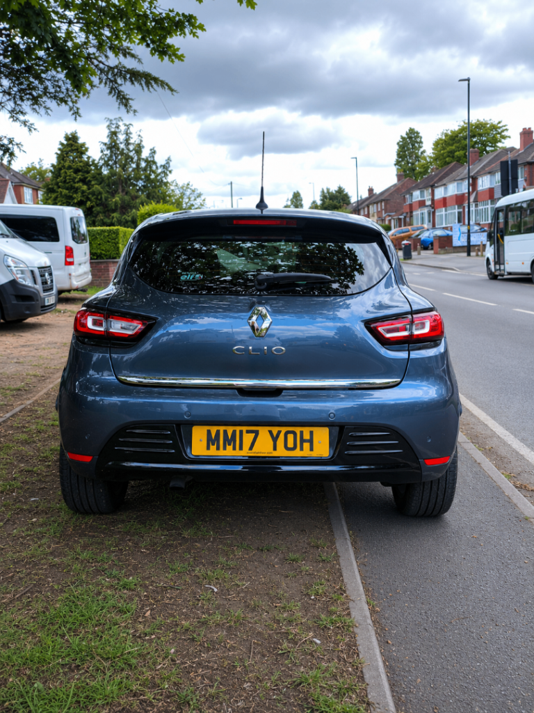 Renault, CLIO, Hatchback, 2017, Manual, 898 (cc), 5 doors