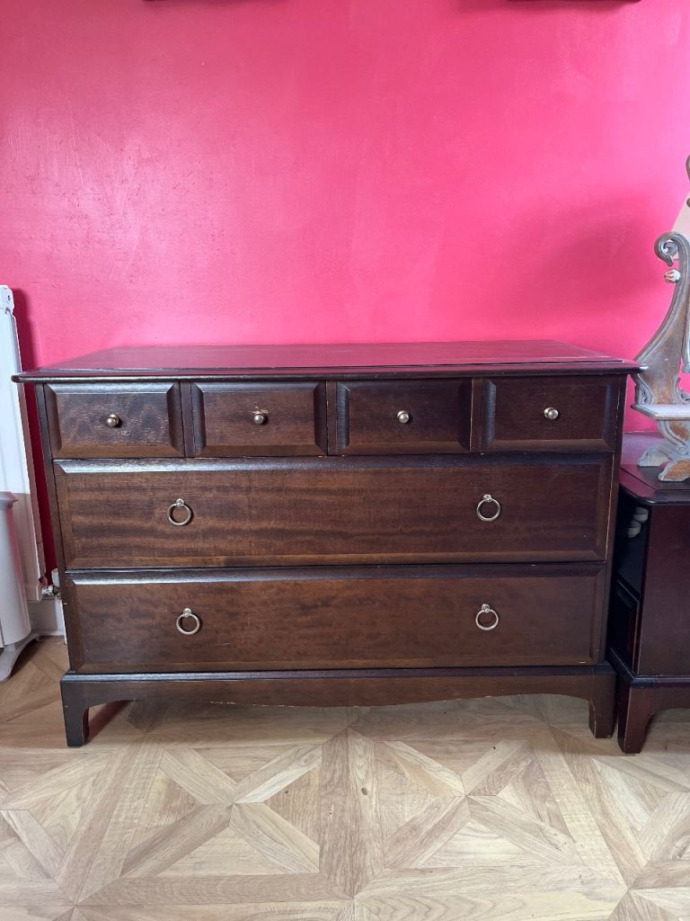 Stag Minstrel chest of drawers 