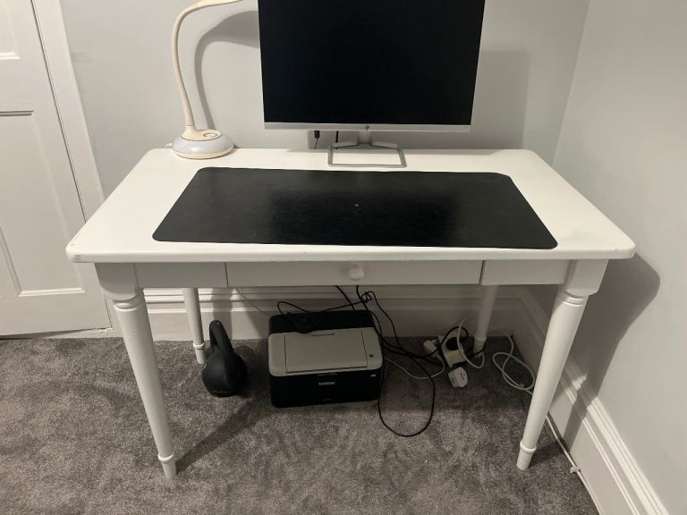 White Wooden Desk with Drawer – Good Condition