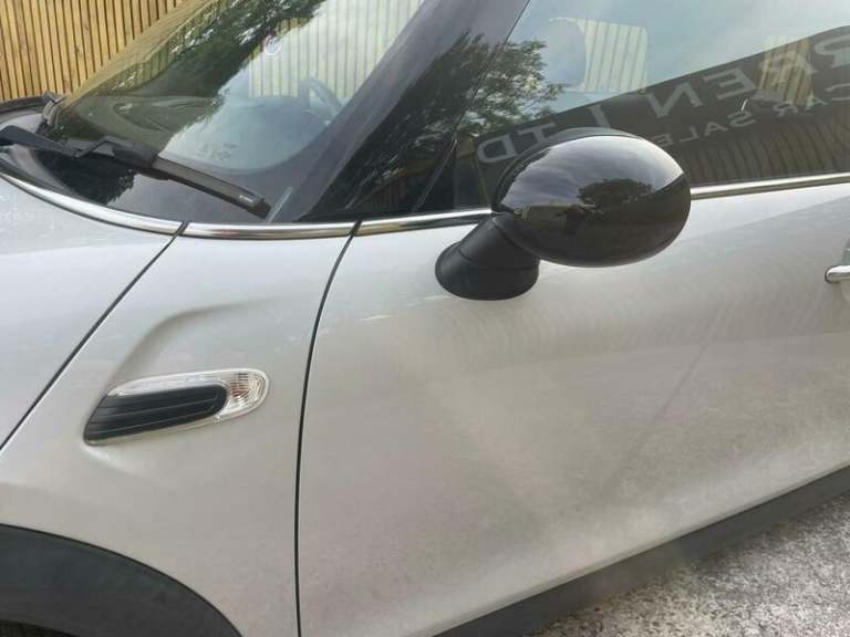 2018 MINI Hatch 1.5 Cooper Euro 6 (s/s) 3dr HATCHBACK Petrol Manual