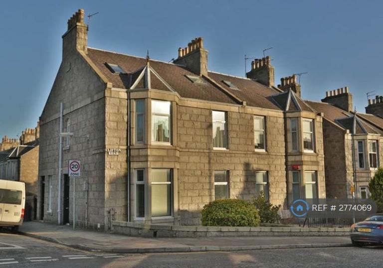 5 bedroom flat in Lilybank Place, Aberdeen, AB24 (5 bed) (#2774069)