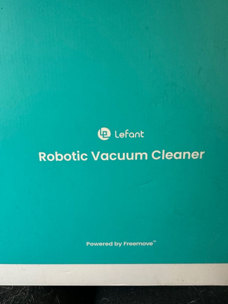 NEW Lefant Robotic Vacuum Cleaner - White, Unused