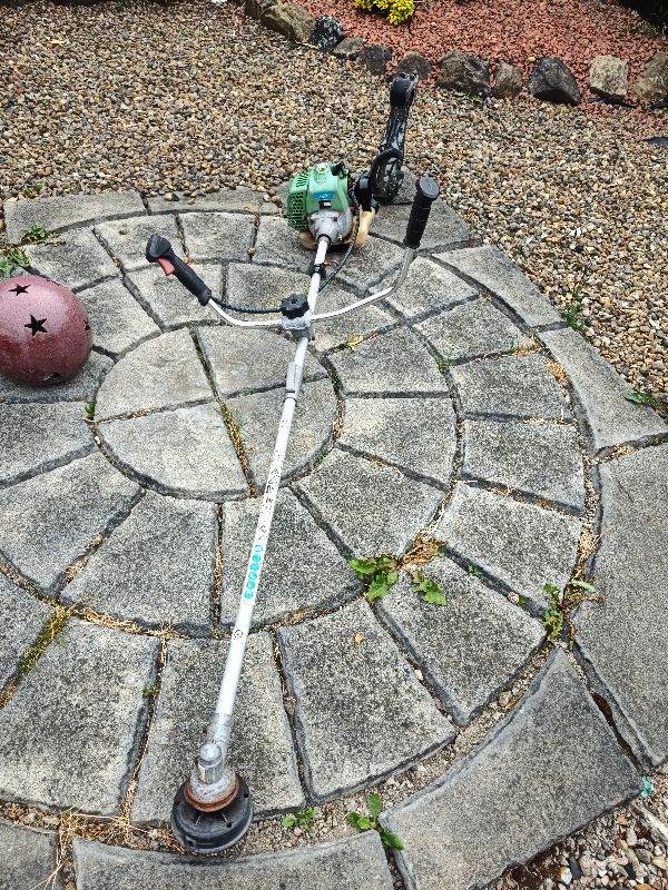 Petrol Strimmer for Spares or Repairs – Engine Issue