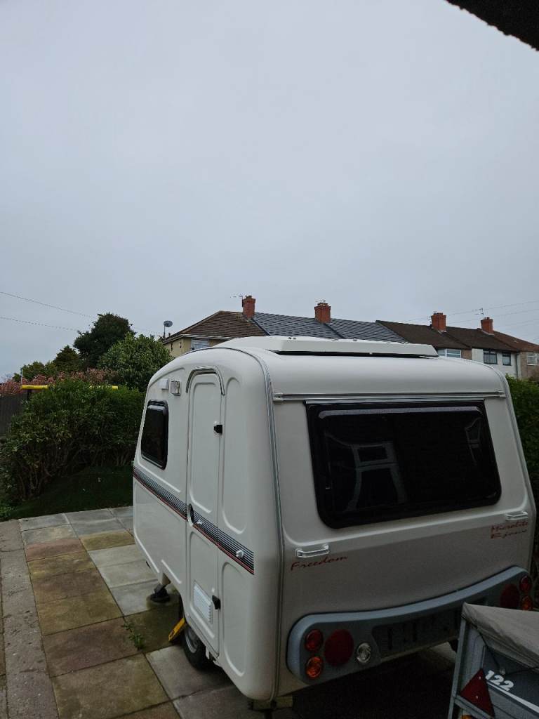 2016 freedom microlite bijoux caravan 