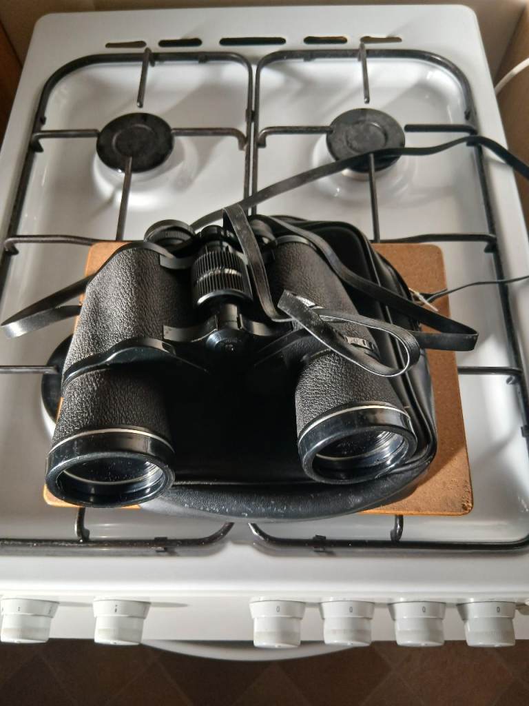 Binoculars tasco zip 2008 with carry case 