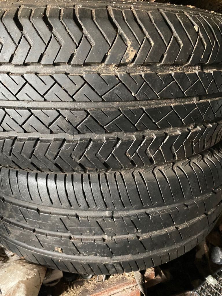  Tyres 235/65 R16