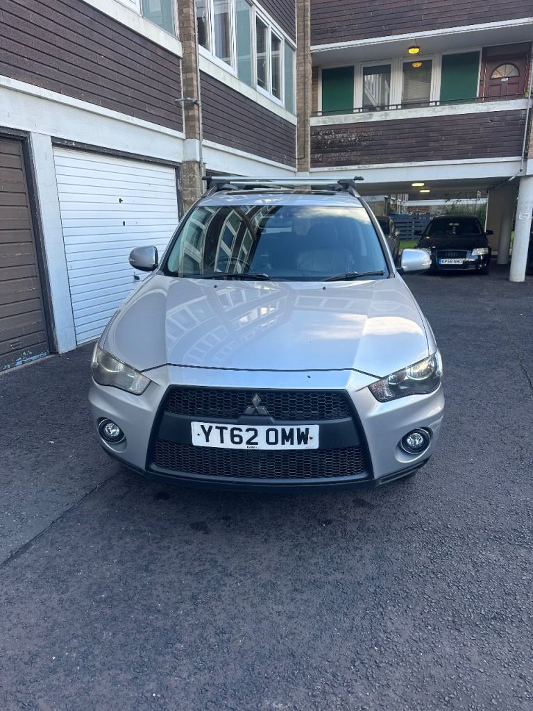 Mitsubishi, OUTLANDER, Estate, 2012, Manual, 2268 (cc), 5 doors