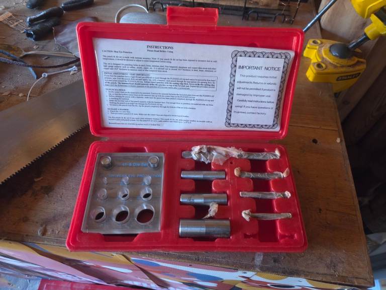 Punch and die set. 