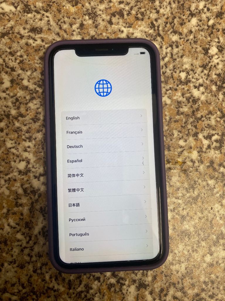 Apple iPhone XR (Purple) with Case – Good Condition