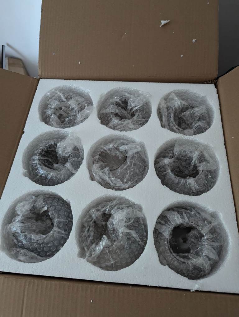 EOPSPYI Modern 8 Light Glass Globe Shade Sputnik Chandelier