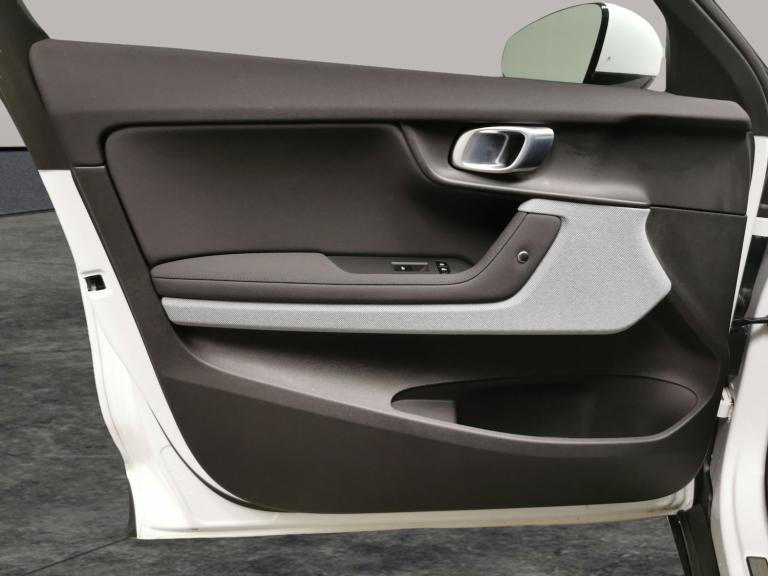 2022 Polestar Polestar 2 Single Motor 64kWh Standard Range Fastback 5dr Electric Auto FWD (224 ps...