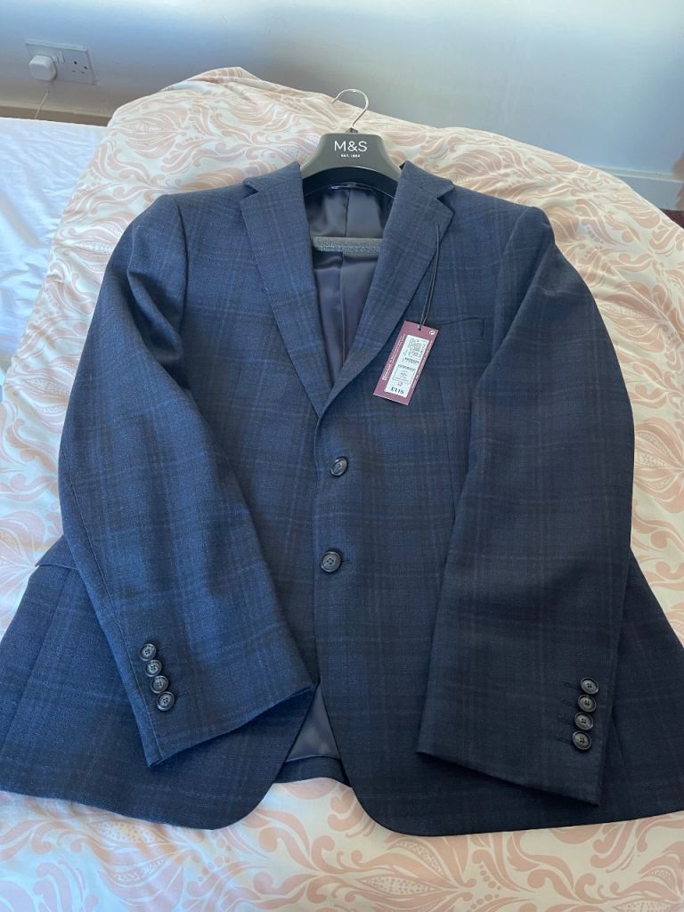 Gents M&S navy suit