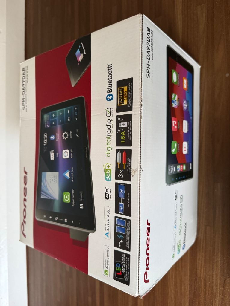 Pioneer DA97DAB 9” large touchscreen CarPlay Android Auto headunit