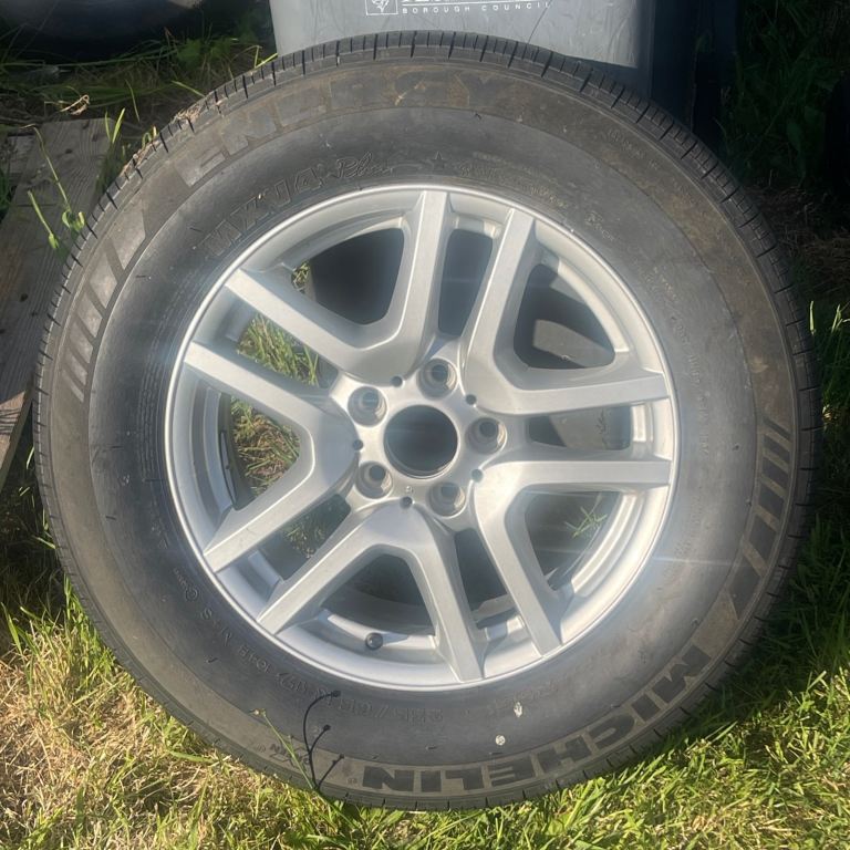 BMW e53 X5 2004 wheel. 