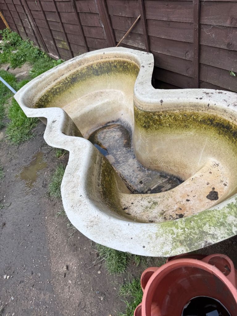 Fibre glass fish pond ready to use 
