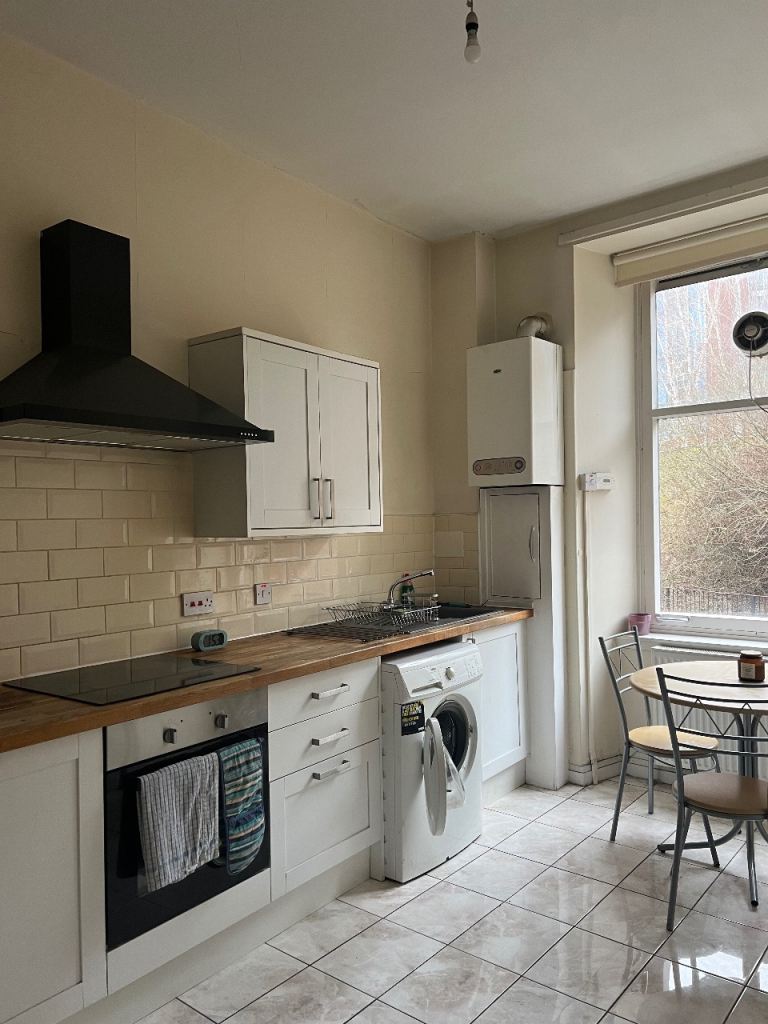 Spacious 2 bedroom flat in Merchant City, Glasgow